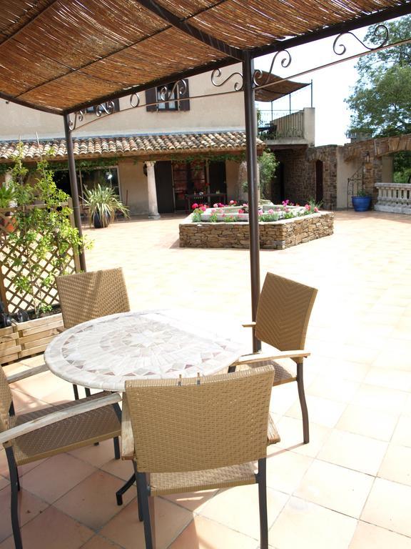 Les Lauriers Roses Aparthotel Le Le Rayol-Canadel-sur-Mer Kültér fotó