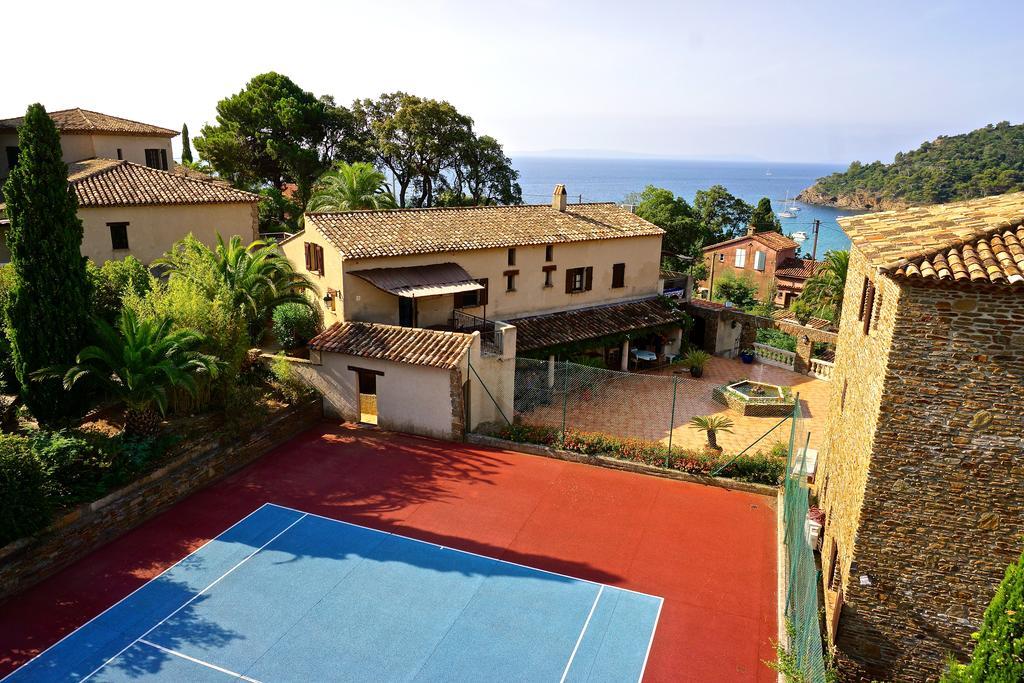 Les Lauriers Roses Aparthotel Le Le Rayol-Canadel-sur-Mer Kültér fotó