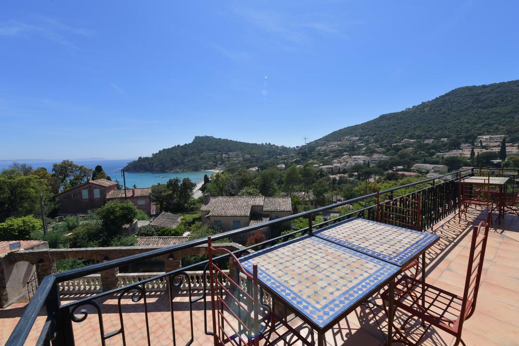 Les Lauriers Roses Aparthotel Le Le Rayol-Canadel-sur-Mer Kültér fotó