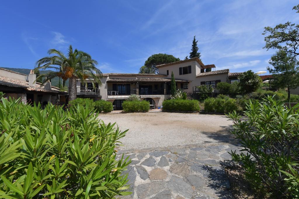 Les Lauriers Roses Aparthotel Le Le Rayol-Canadel-sur-Mer Kültér fotó