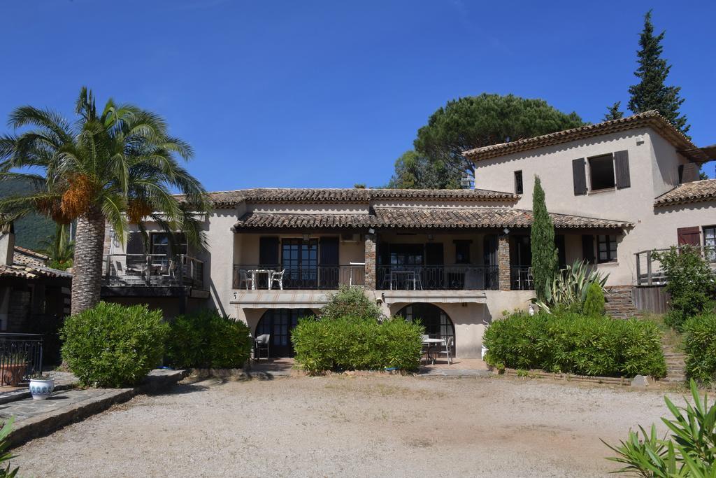 Les Lauriers Roses Aparthotel Le Le Rayol-Canadel-sur-Mer Kültér fotó