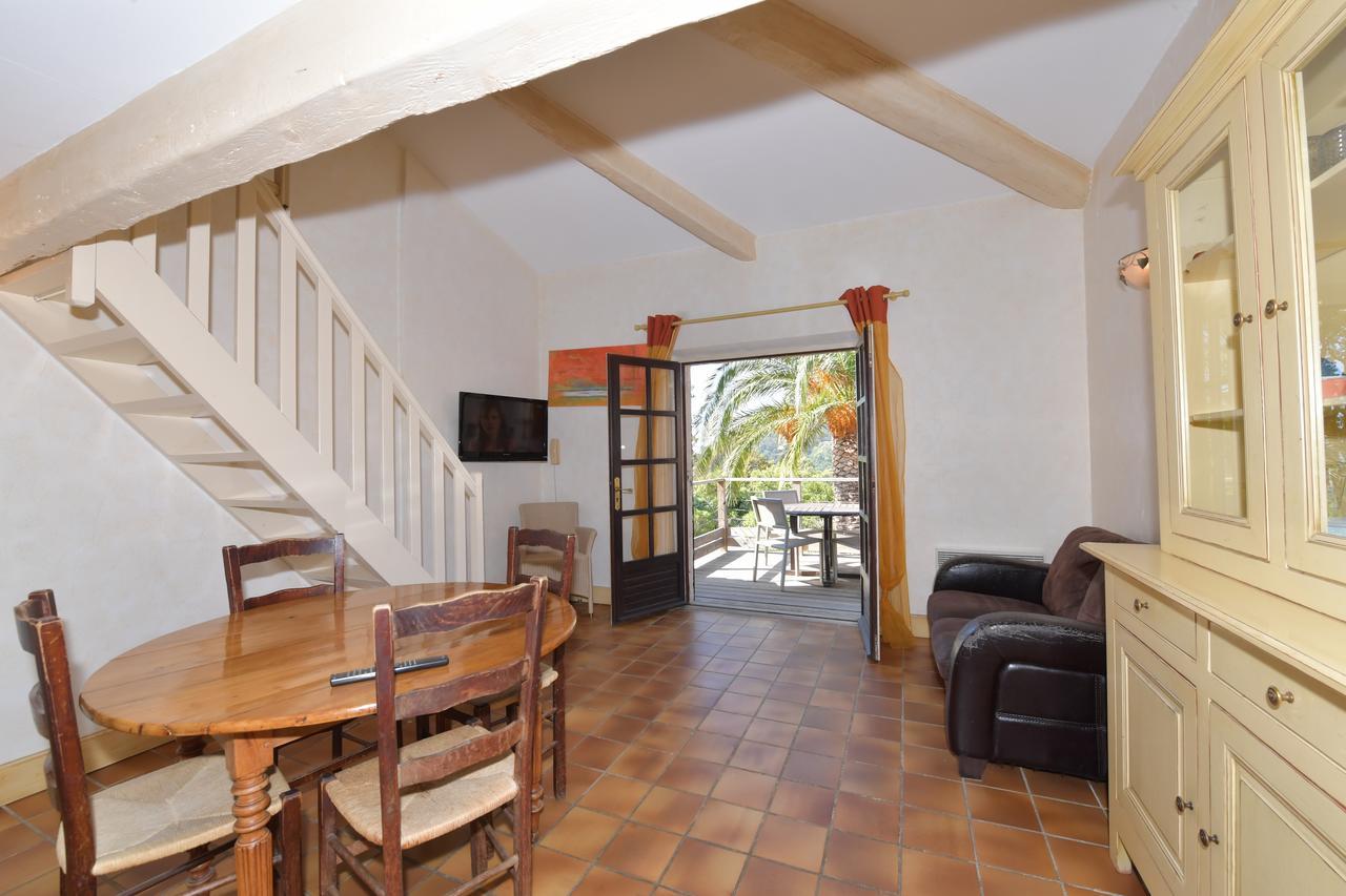 Les Lauriers Roses Aparthotel Le Le Rayol-Canadel-sur-Mer Kültér fotó